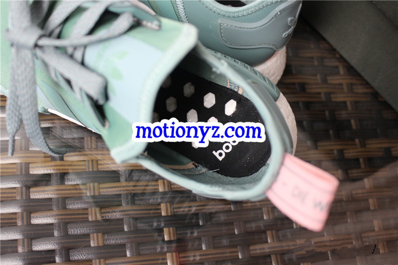 Real Boost Adidas NMD R1 W Teal